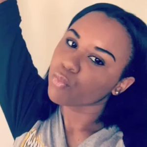 Meet your Posher, Casey